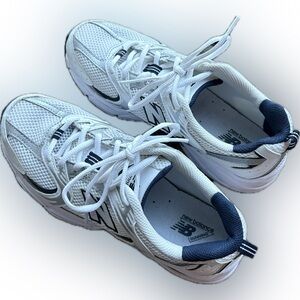 New Balance White & Navy Athletic Sneakers- NEW